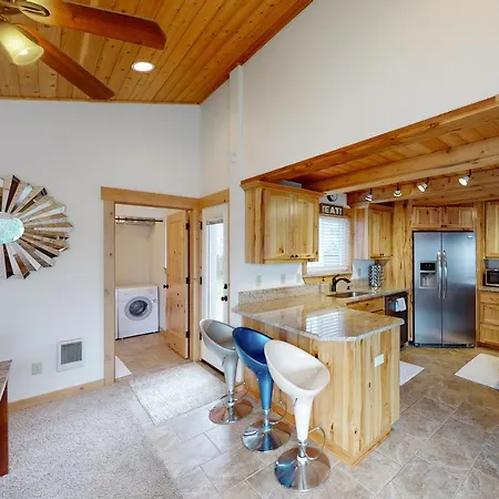 Cozy On The Coast Villa Seaside Exterior photo
